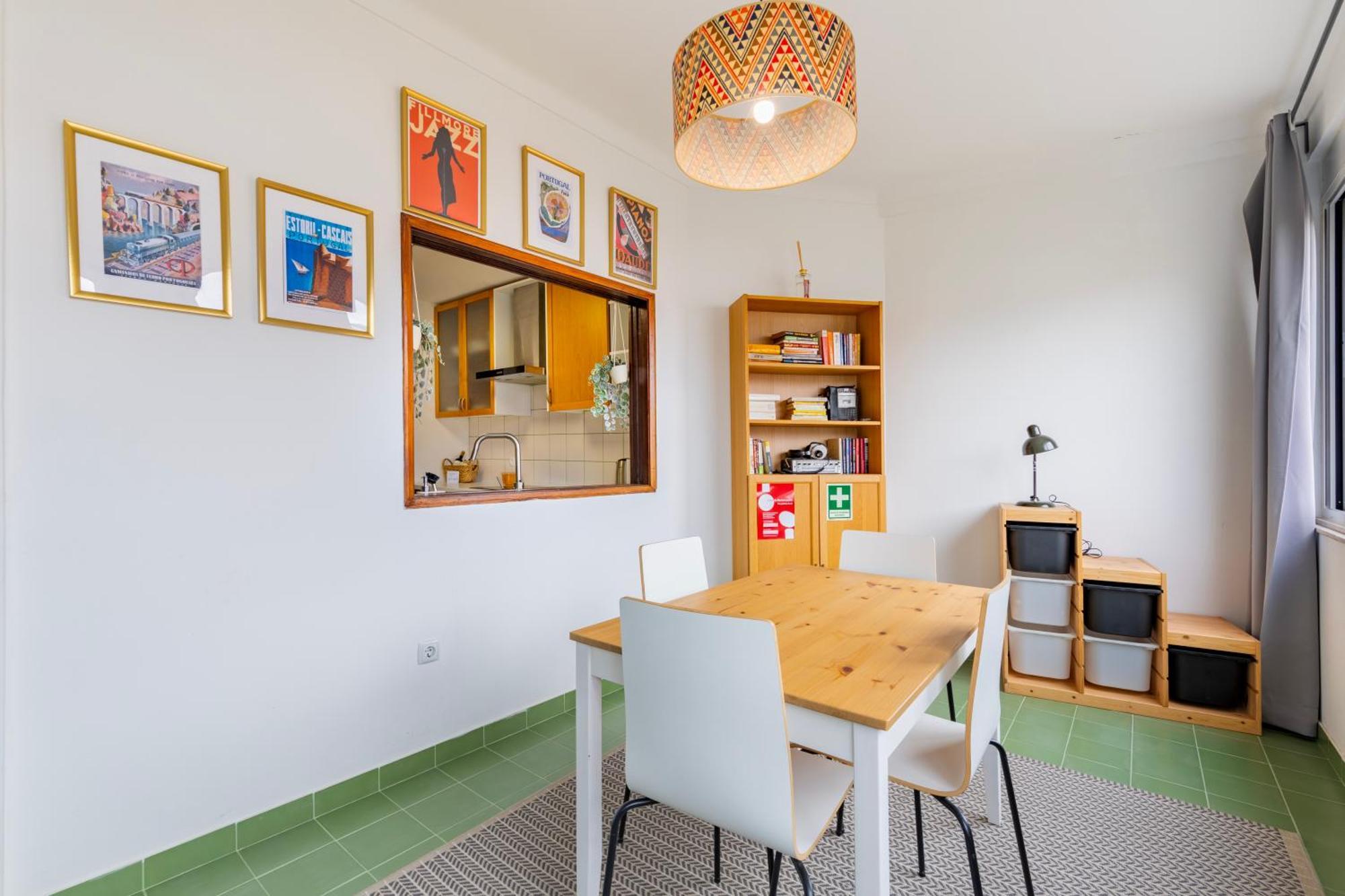Remodeled Historical Apartment In The City Center Fundão Exterior foto