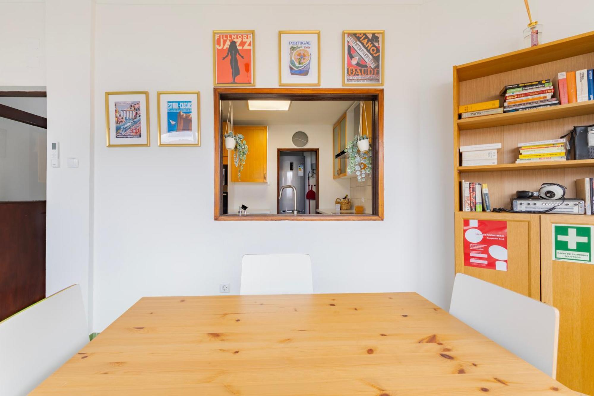 Remodeled Historical Apartment In The City Center Fundão Exterior foto